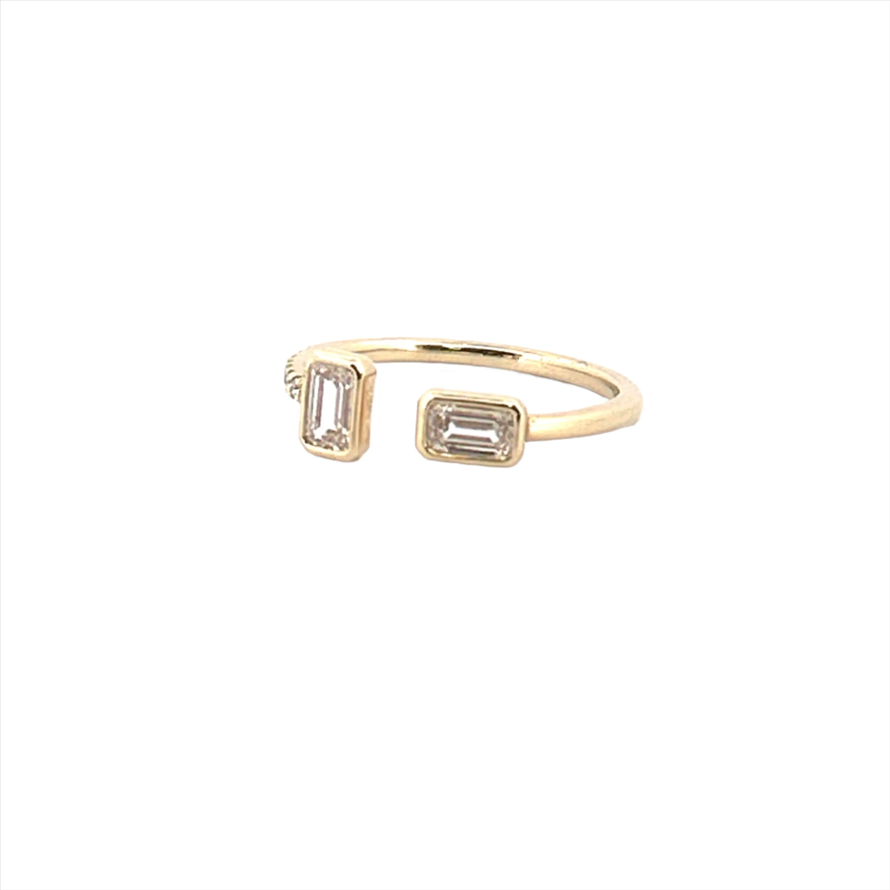 14K Gold Alternating Baguette Bezel Diamond Band