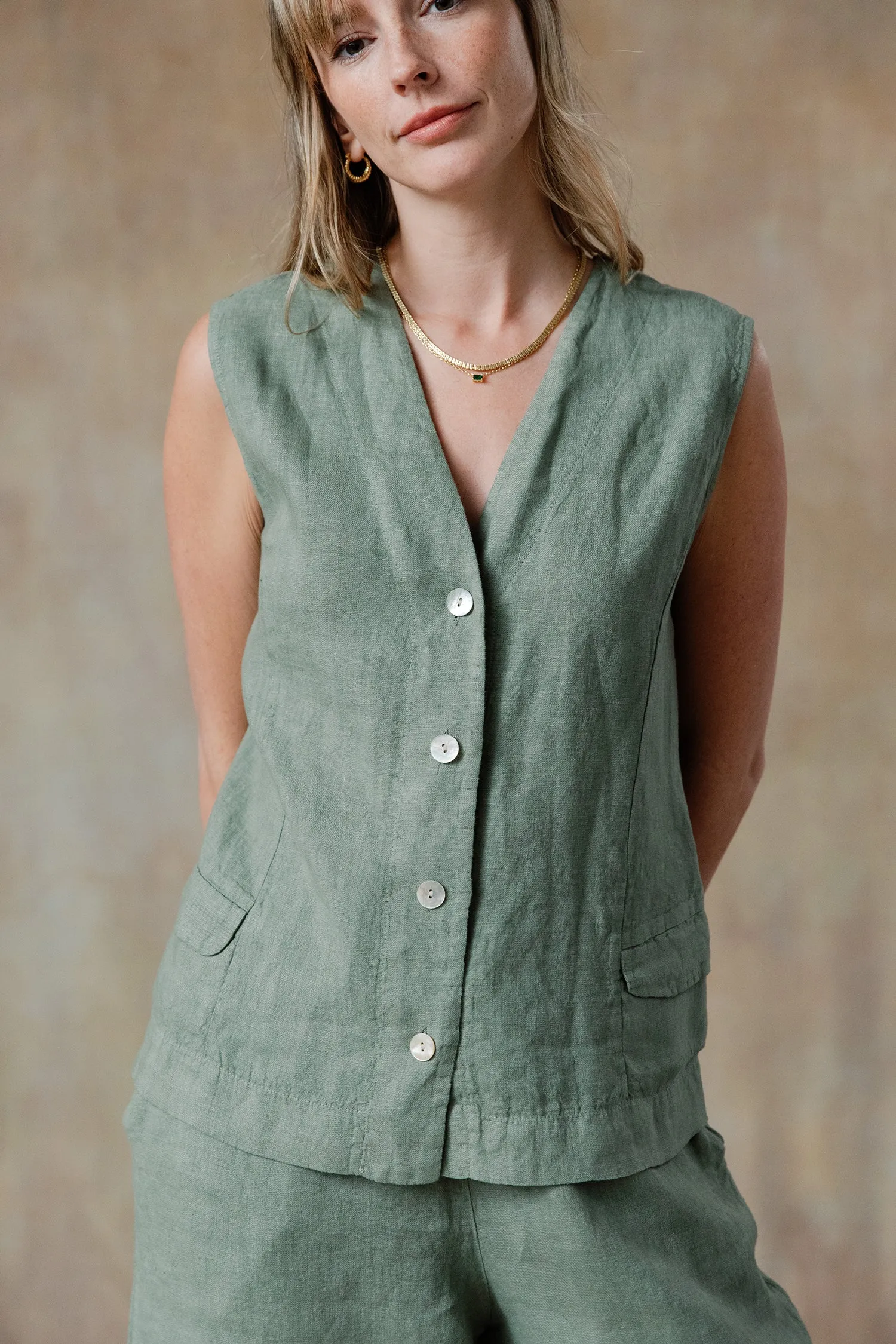 Anna Linen Vest