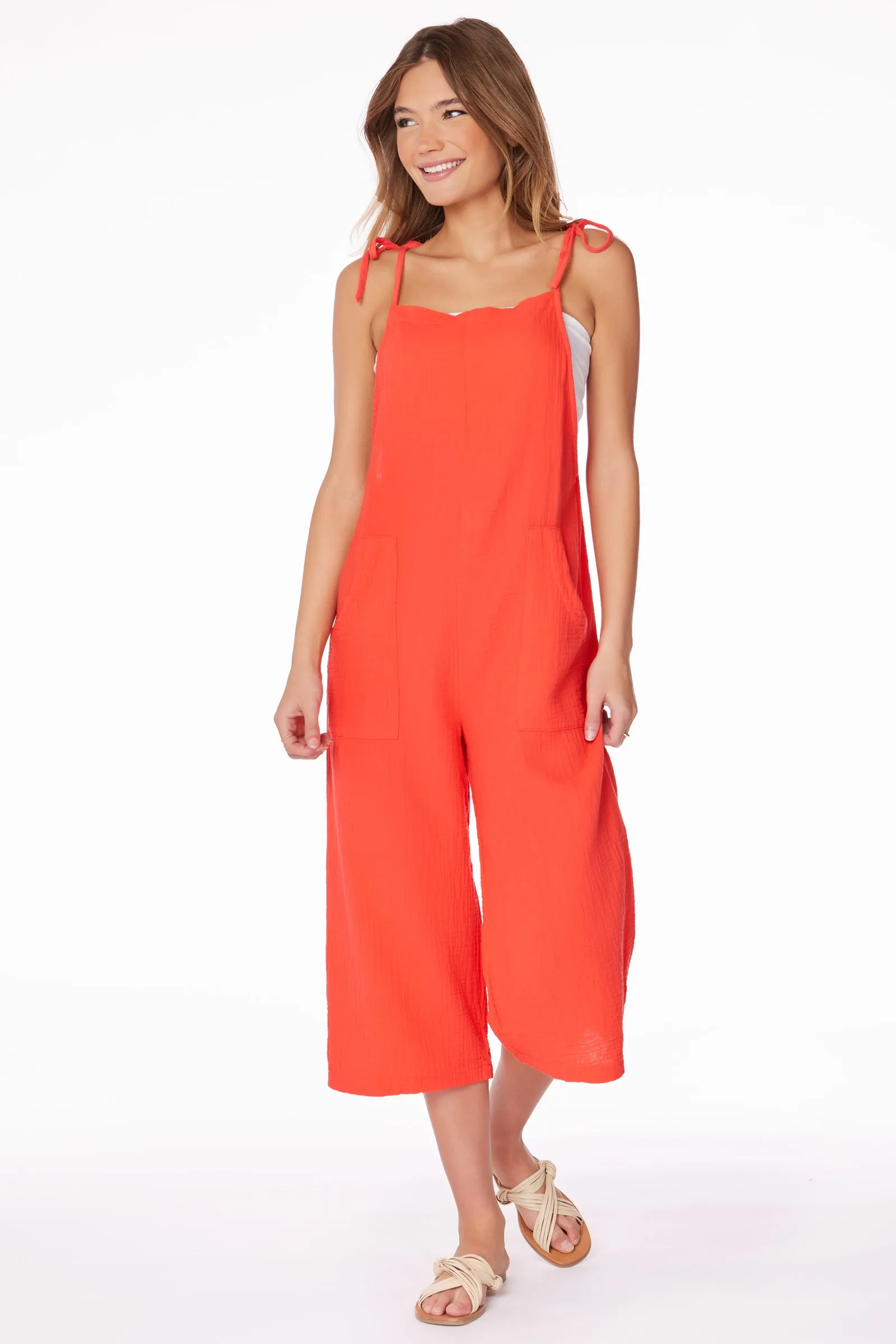 CROPPED WIDE LEG OVERALLS