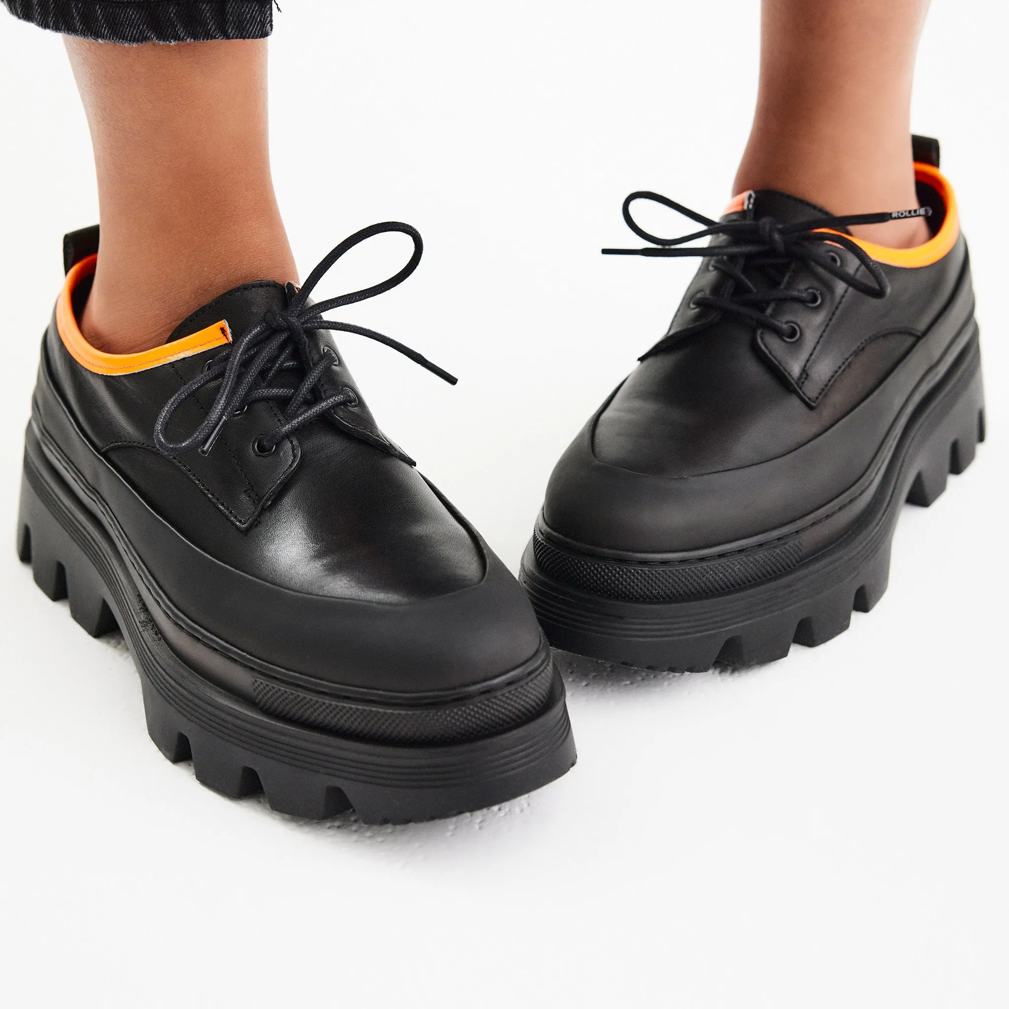 Derby Utility All Black