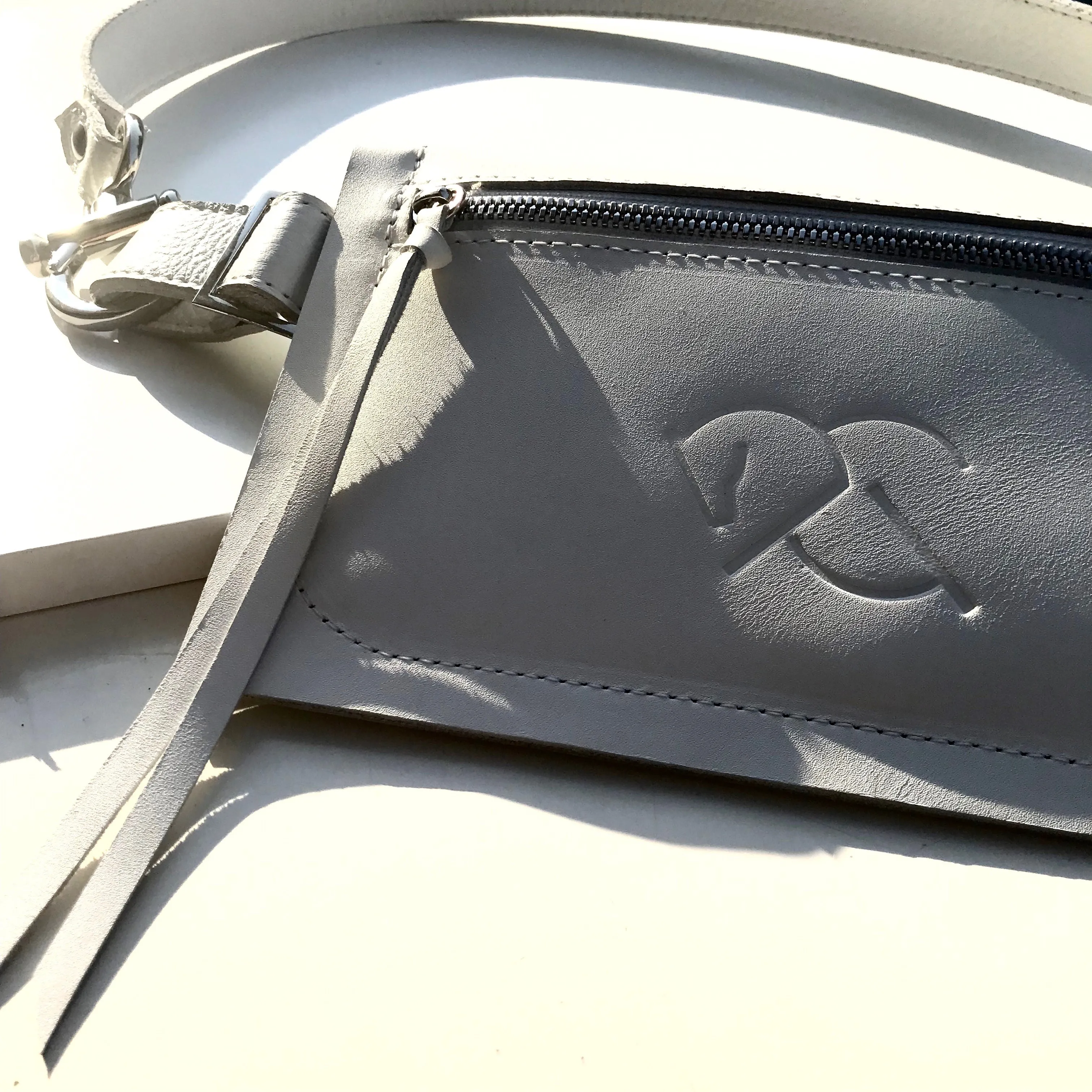 MARENGO CLUTCH | Leather Waist Bag | Hip Bag | Equestrian Leather Pouch - AtelierCG™