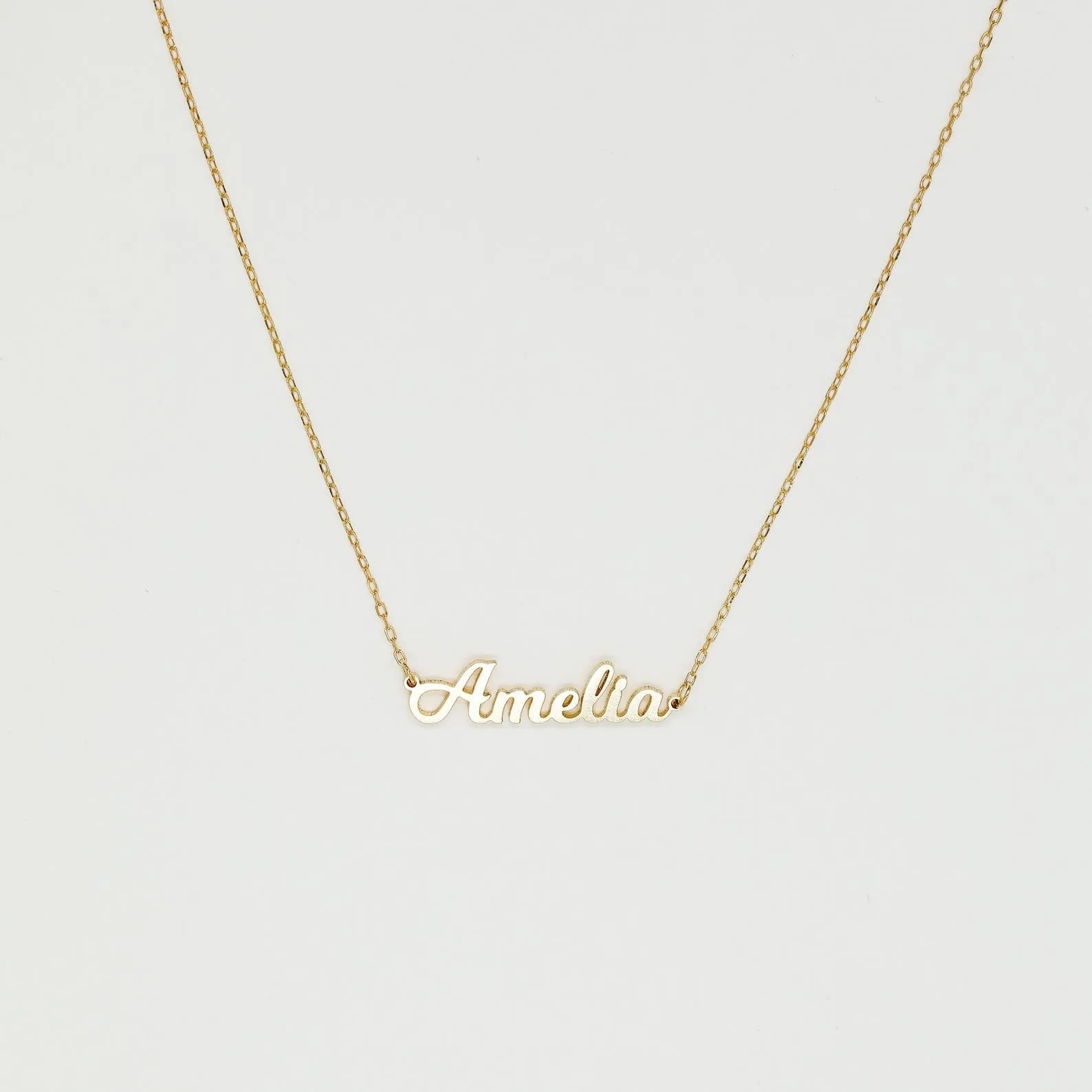 Mellow Name Necklace