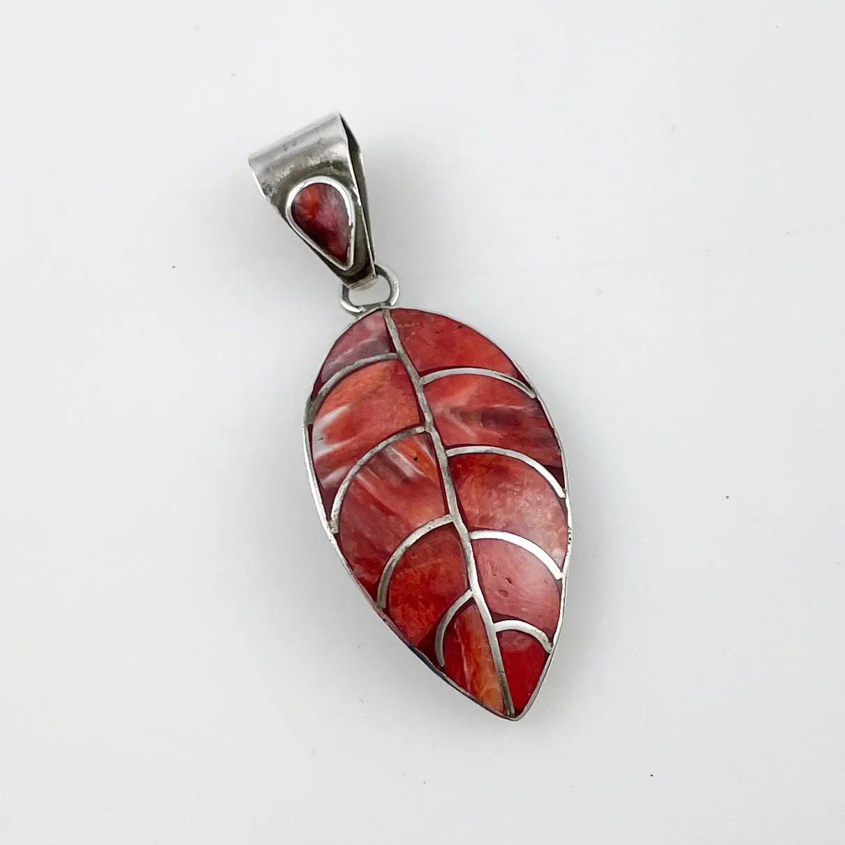 Red Spiny Oyster & Sterling Leaf Pendant