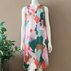 Sleeveless Dress with Mandarin Collar