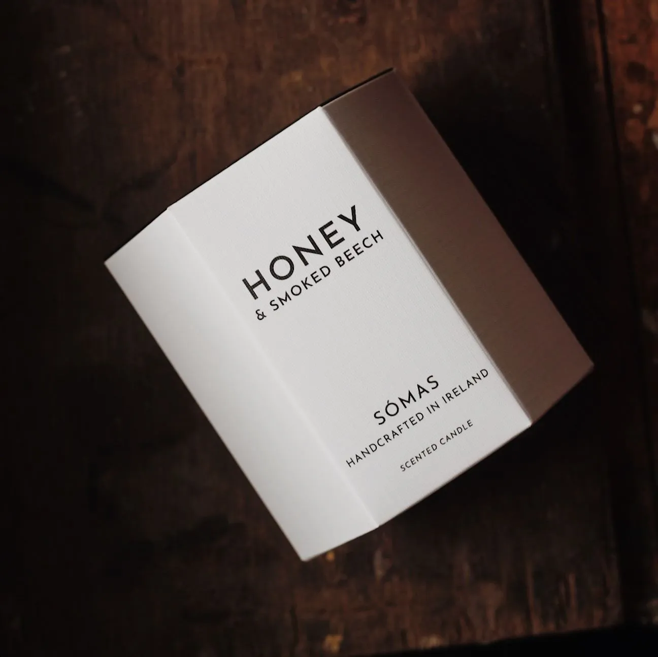 Sómas Honey & Smoked Beech Soy Candle